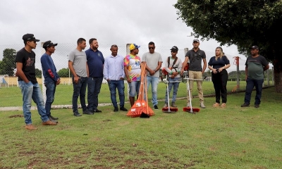 Equipe de Limpeza e Jardinagem recebe equipamentos e ferramentas