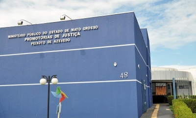 MPE pede bloqueio de R$ 105 mil de prefeito por compras sem licitação