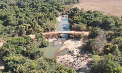 Prefeito Pascoal determina construção de ponte de concreto no interior