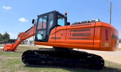 Matupá adquire mais 01 Escavadeira Hidráulica para Obras e Infraestrutura