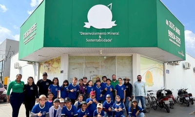 Estudantes da Escola Cecilia Meireles conhecem Atividade Garimpeira 