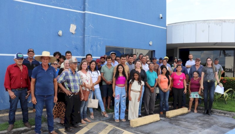 Agricultores Familiares buscam apoio da Promotoria de Justiça de Peixoto