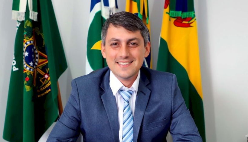 Prefeito anuncia 7% de aumento salarial em Matupá