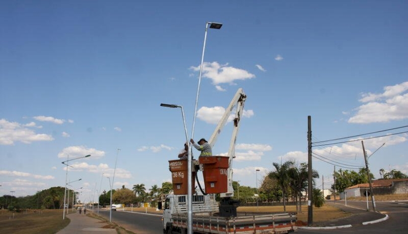 Pista Ecológica do Lago I recebe iluminação ornamental de LED