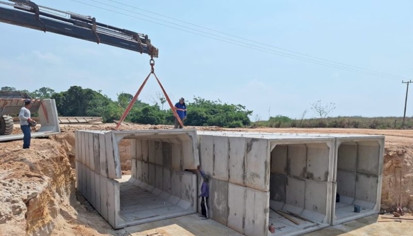 Prefeitura constrói Galeria de Concreto na Estrada W-50