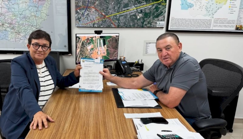 Zinha solicita Praça de Lazer para o Beira Rio e Veículo para o Centro de Reabilitação