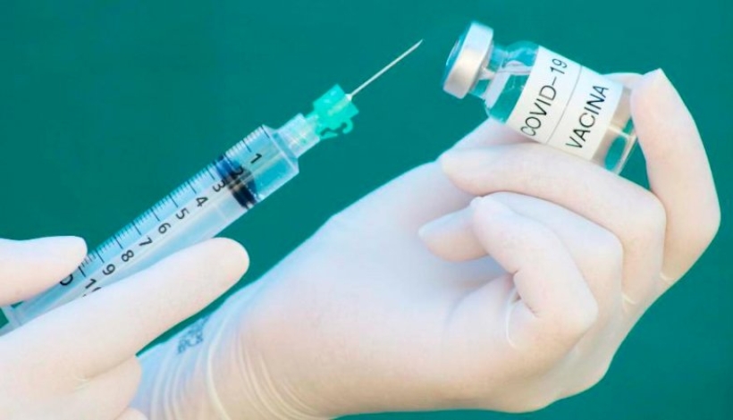 Governo federal forma equipe para coordenar vacinação contra covid-19