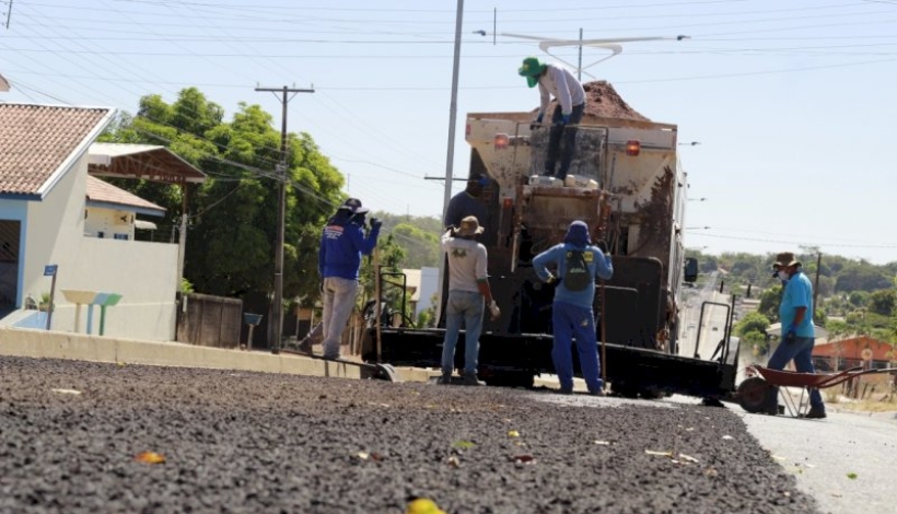 Avenidas Itamar Dias e Brasil serão recapeadas pela Prefeitura de Peixoto de Azevedo