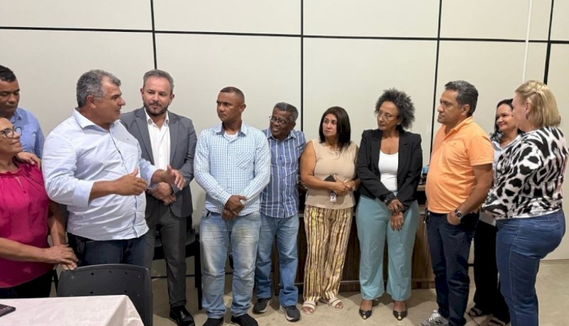 Vereadores defendem pagamento do Piso Nacional da Educação