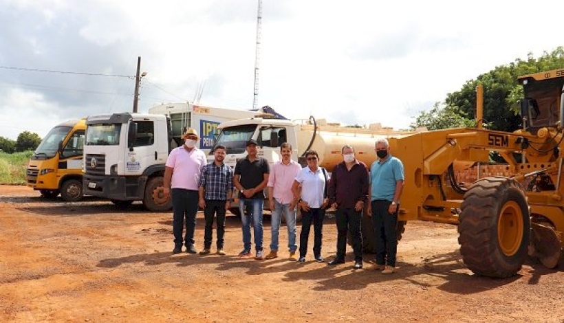 Vereadores buscarão ampliação da frota de maquinários pesados de Subprefeitura