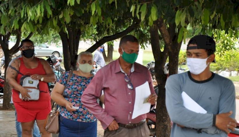 Projeto de lei torna obrigatório o uso de máscaras em locais públicos de todo Brasil