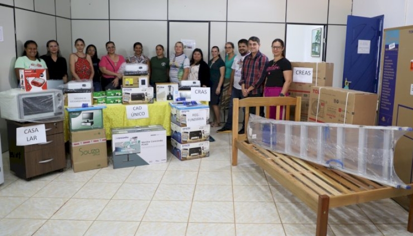 SMAS recebe equipamentos e mobílias