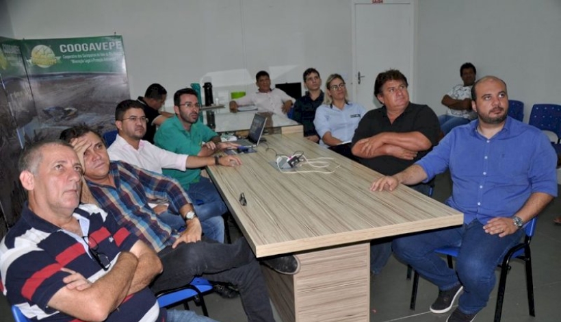 COOGAVEPE recebe Deputado da Frente Parlamentar da Mineração