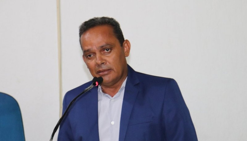 Vereador Chiquinho Aboiador anuncia asfalto para o Bairro Mãe de Deus