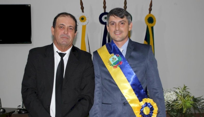 Bruno Mena e Celso Sorgatto são empossados pela Câmara de Vereadores