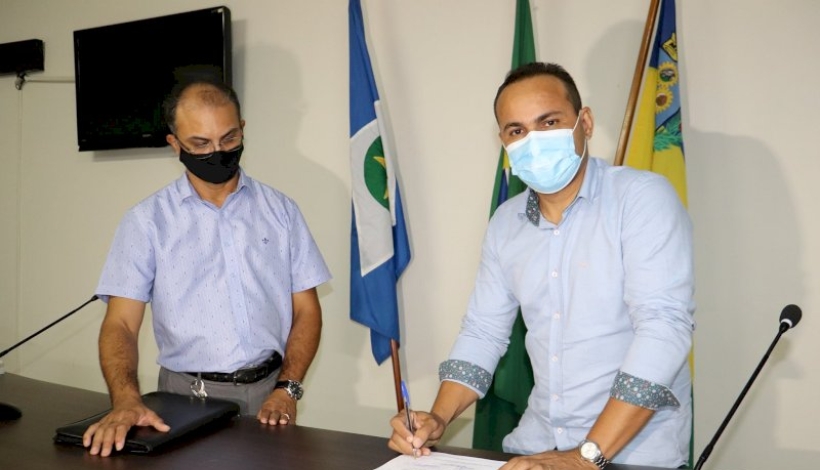 Por força de determinação do TSE Marcos Icassati assume Prefeitura de Matupá