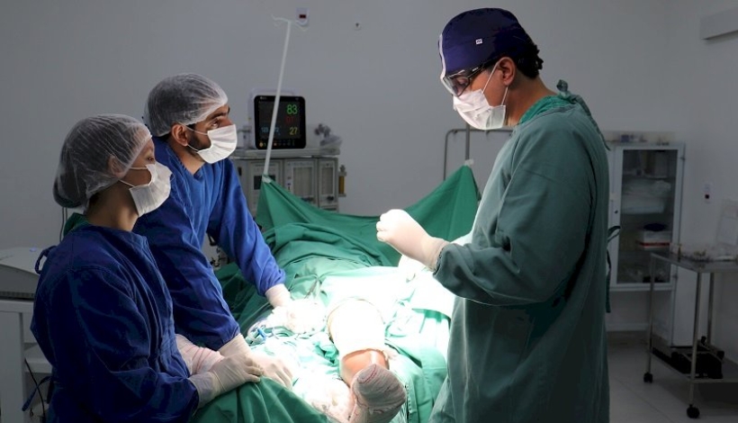 Cirurgias de Prótese de Joelho são realizadas em Guarantã do Norte