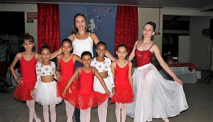 Secretaria realiza tradicional Festa das Mães do SCFV