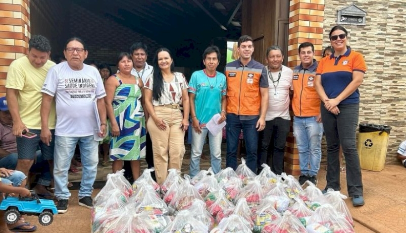 Famílias indígenas recebem cestas básicas da SETASC-MT