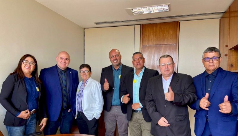 Dep. Fed. Abílio Brunini atende Presidente da Câmara e Vereadores