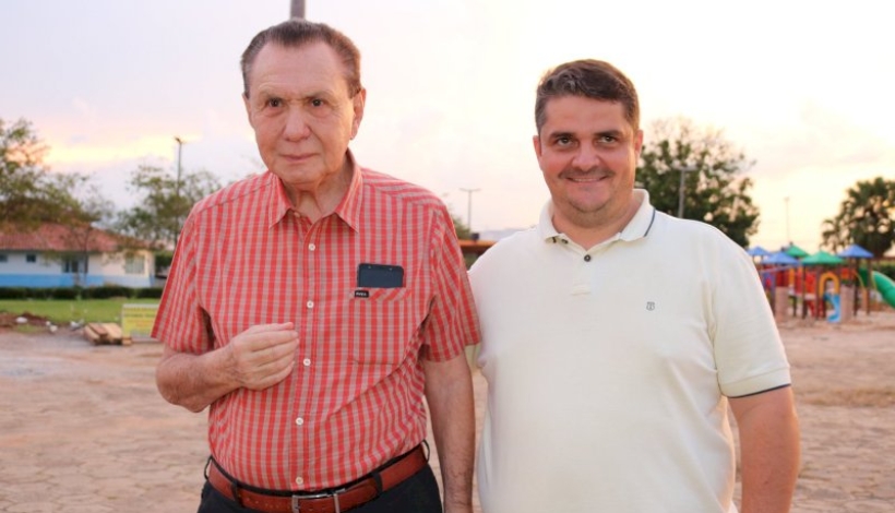 Prefeito Érico Stevan filia-se ao MDB