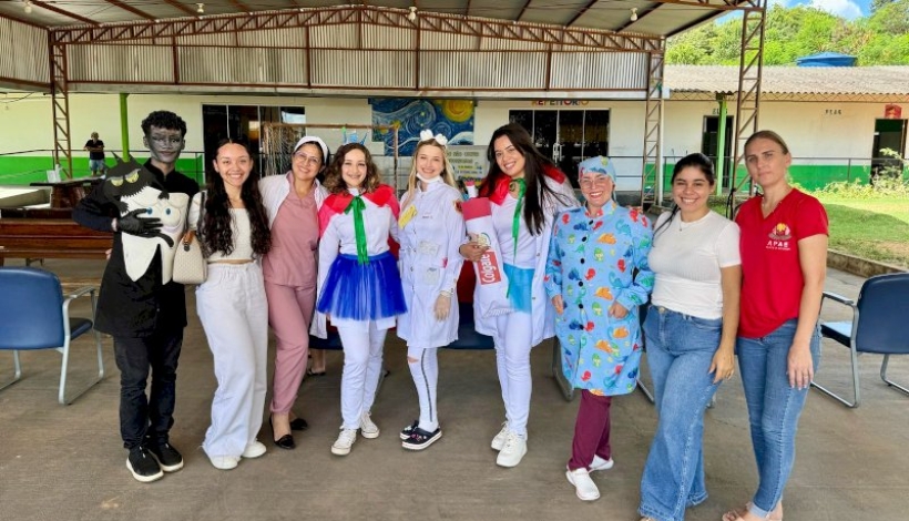 Alunos da APAE são atendidos em ação de saúde odontológica