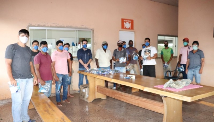 Mais uma etapa de entrega de EPIs em frentes de mineração da região