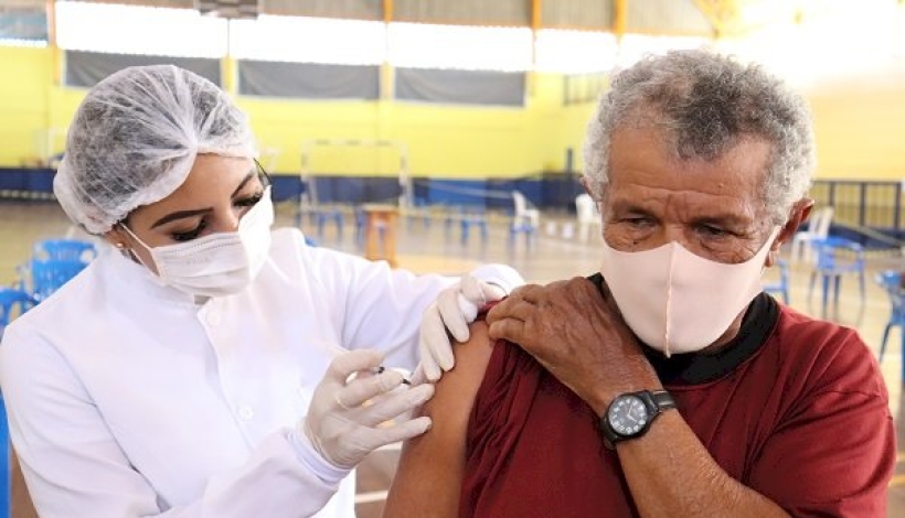 #VacinaPeixoto - Campanha vacina idosos acima de 65 anos contra COVID-19