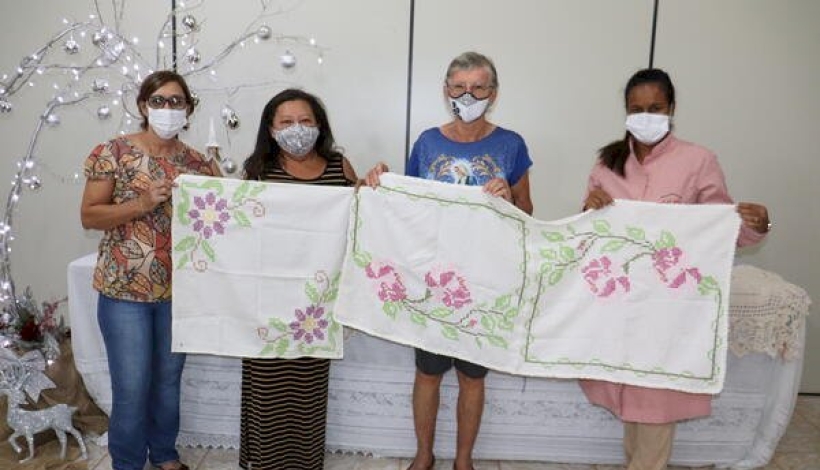 Mulheres Matupaenses concluem oficinas de Crochê e Bordado Xadrez