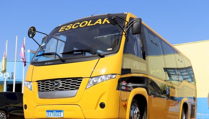 Prefeito esclarece sobre aquisição de ônibus para o transporte escolar