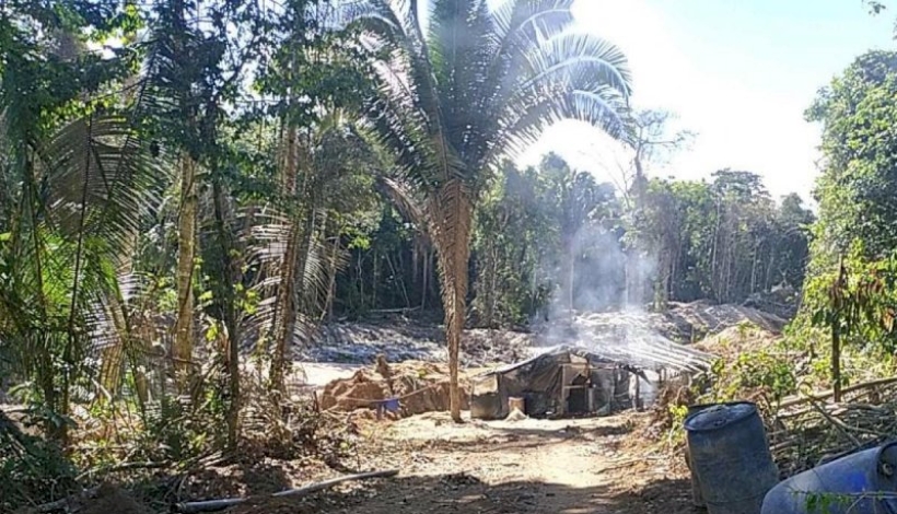 Fiscalização destrói garimpo ilegal em MT