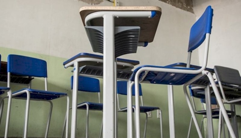 Prefeitos e governo mantém suspensão de aulas presenciais