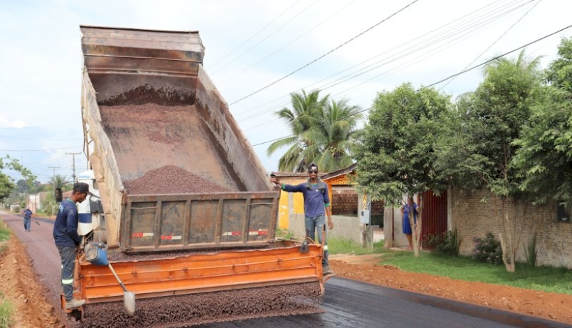 Prefeito Maurício destaca investimentos em infraestrutura urbana