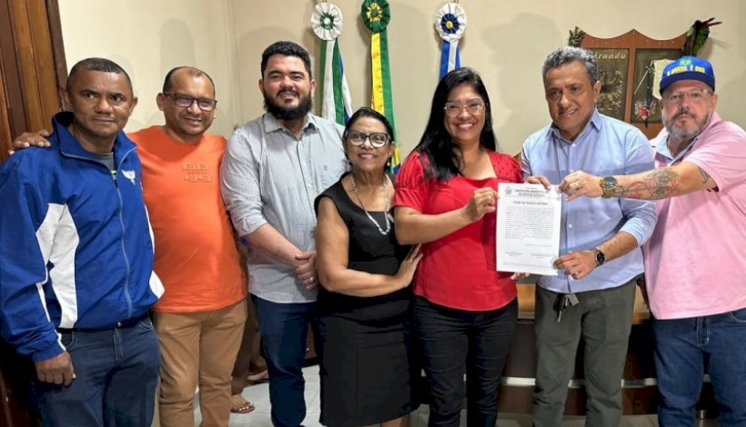 16 Professores passam a integrar o quadro efetivo de Peixoto de Azevedo