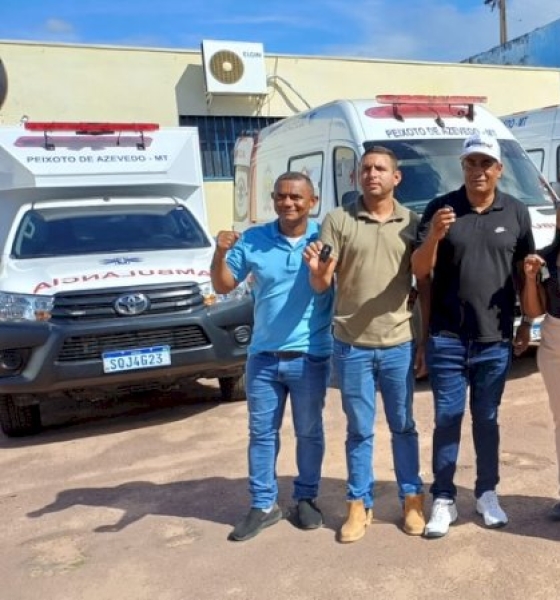 Prefeitura de Peixoto adquire 04 novas ambulâncias 0 km