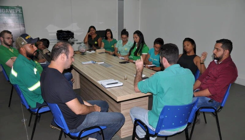 Diretoria da COOGAVEPE realiza 1ª Reunião de Trabalho com Colaboradores
