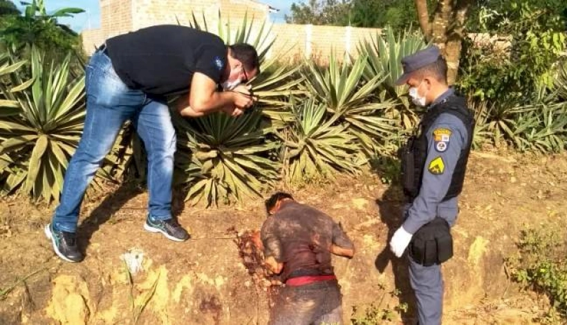 Homem é morto a facadas com requintes de crueldade em Peixoto de Azevedo