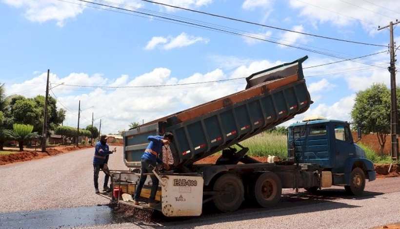 Região antiga do Bairro Cidade Alta recebe pavimentação asfáltica em Matupá