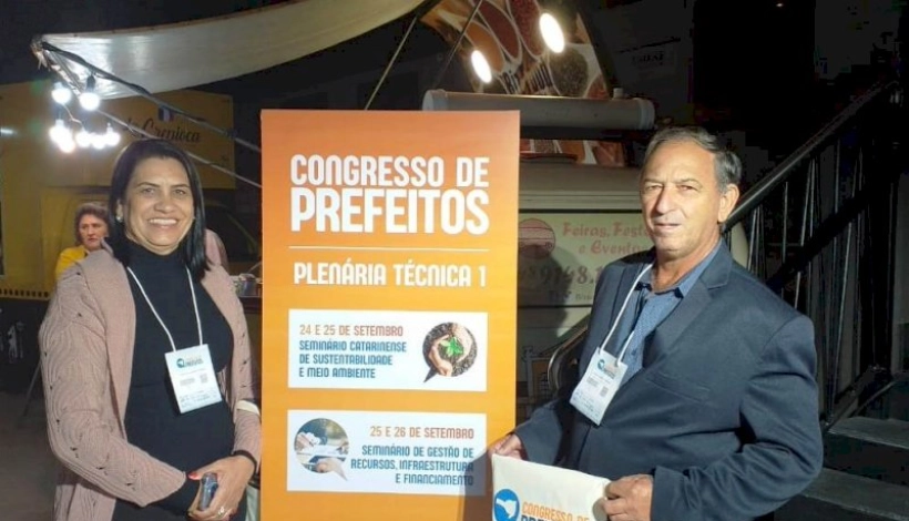 Prefeita de Congresso Nacional de Prefeitos em SC