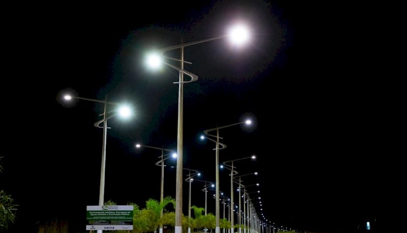 1ª Etapa da Iluminação Urbanística da Av. Hermínio Ometto foi concluída