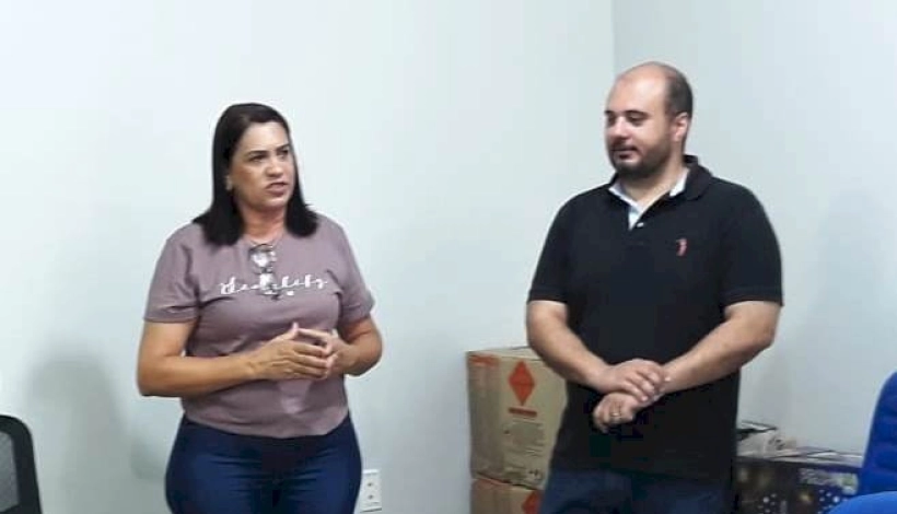 Prefeita agradece Dep. Dr. Leonardo por emenda para Água Tratada