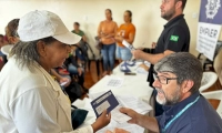 Seaf-MT fan entrega de cartões do Fundaaf em União do Norte
