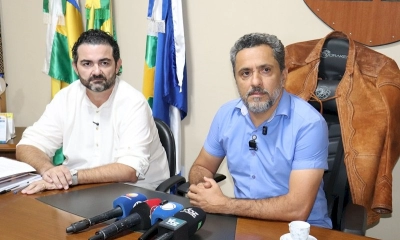 Prefeito concede coletiva sobre ação do MPE referente a UPA 24Hs