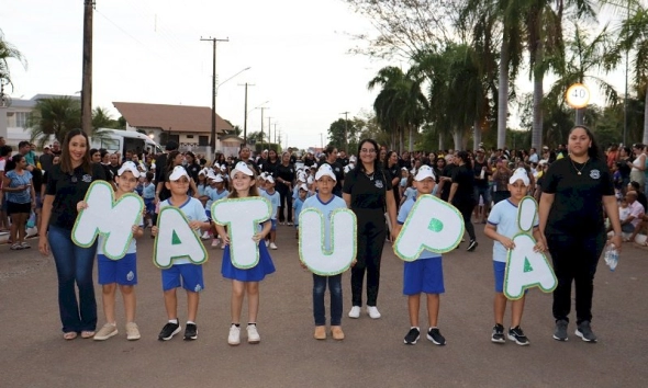 Milhares participam do desfile cívico da Independência em Matupá