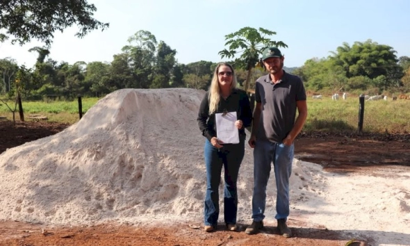 Agricultores Familiares recebem calcário em Guarantã do Norte