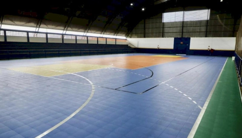 Ginásio de Esportes ganha piso modular indoor em Matupá