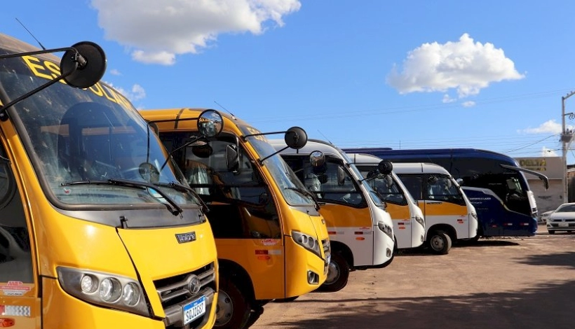 Por meio de Licitação Peixoto irá adquirir mais 5 ônibus escolares