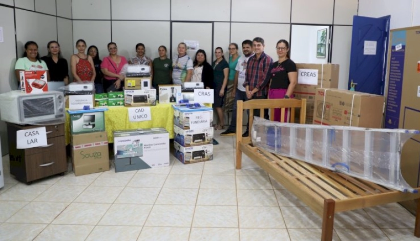 SMAS recebe equipamentos e mobílias