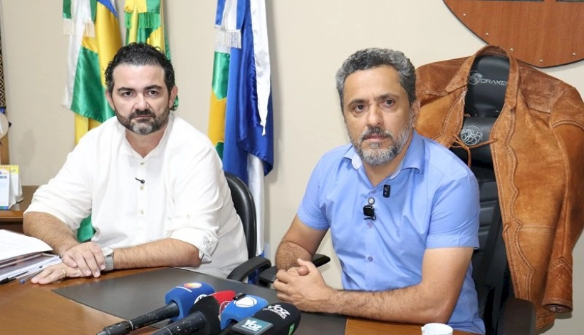Prefeito concede coletiva sobre ação do MPE referente a UPA 24Hs