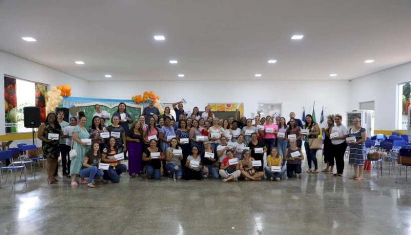 Profissionais da Educação recebem Tablets Educacionais em Matupá